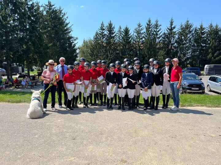 367747478_761080299352986_9049733110260253401_n